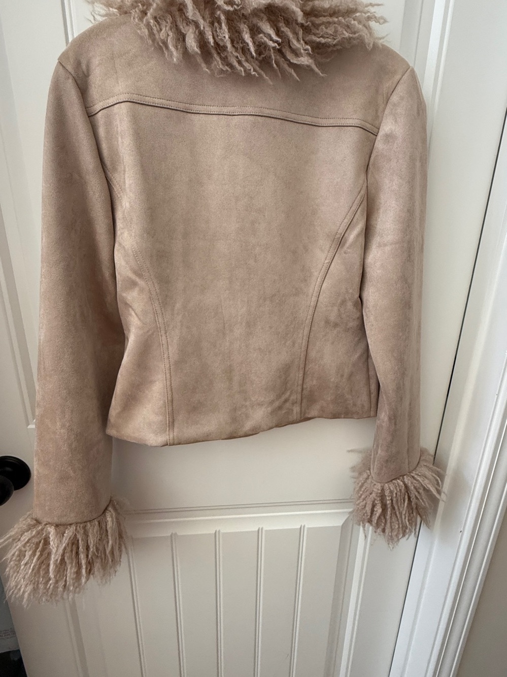 WILLOW & WIND SUEDETTE & FAUX FUR JACKET - SZ L  NEW - Picture 11 of 13